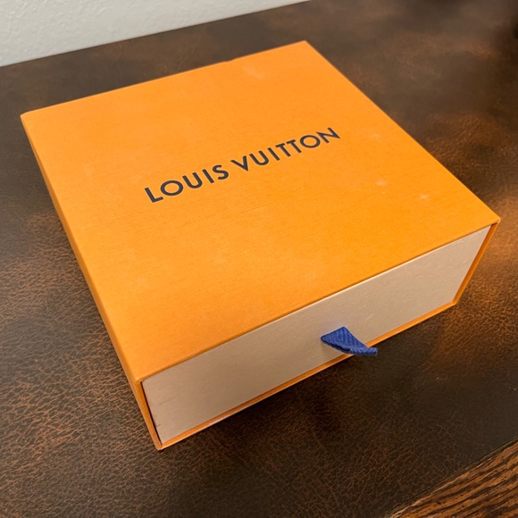 Men’s Louis Vuitton Belt Monogram Silver - Picture 10 of 10